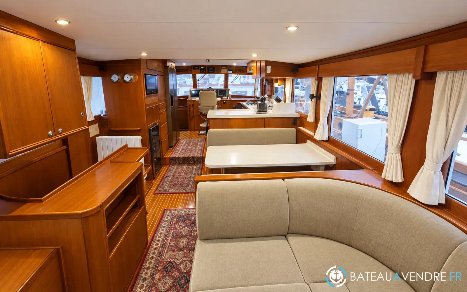 slider 6 Grand Banks 52 Europa