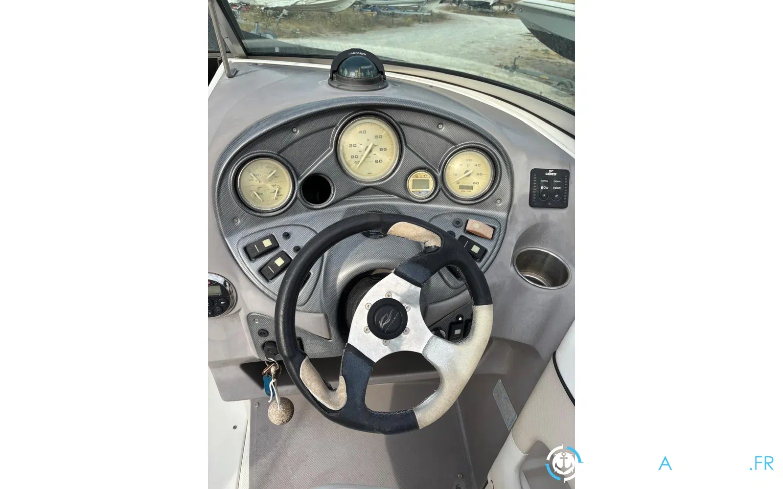 slider 23 Rinker Captiva 246 Br