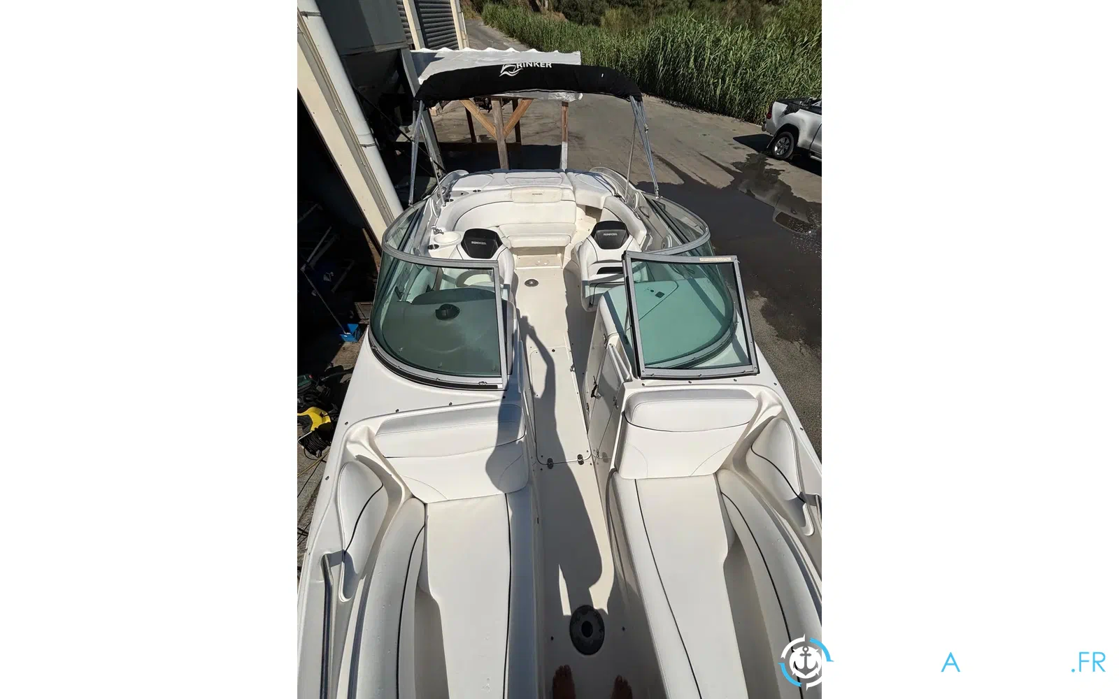 slider 9 Rinker Captiva 246 Br
