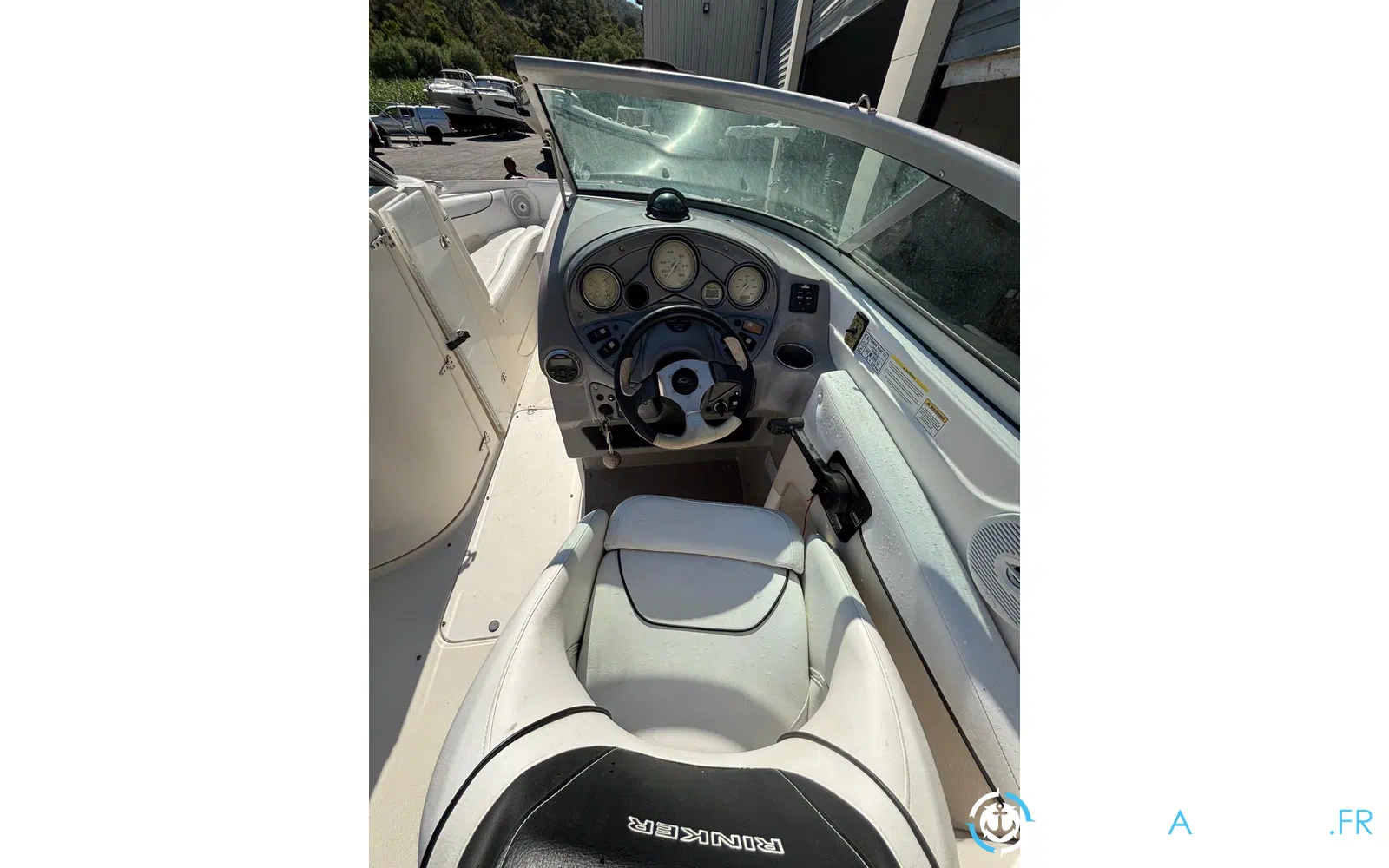 slider 11 Rinker Captiva 246 Br