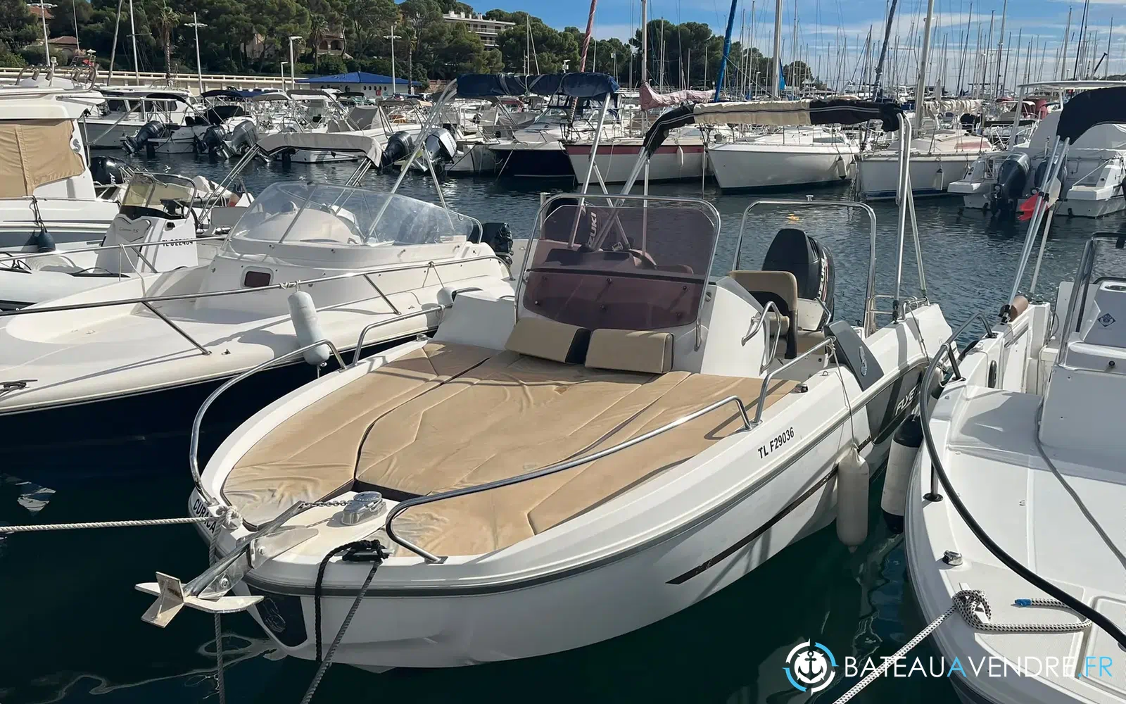 slider 0 Beneteau Flyer 6 SUNdeck