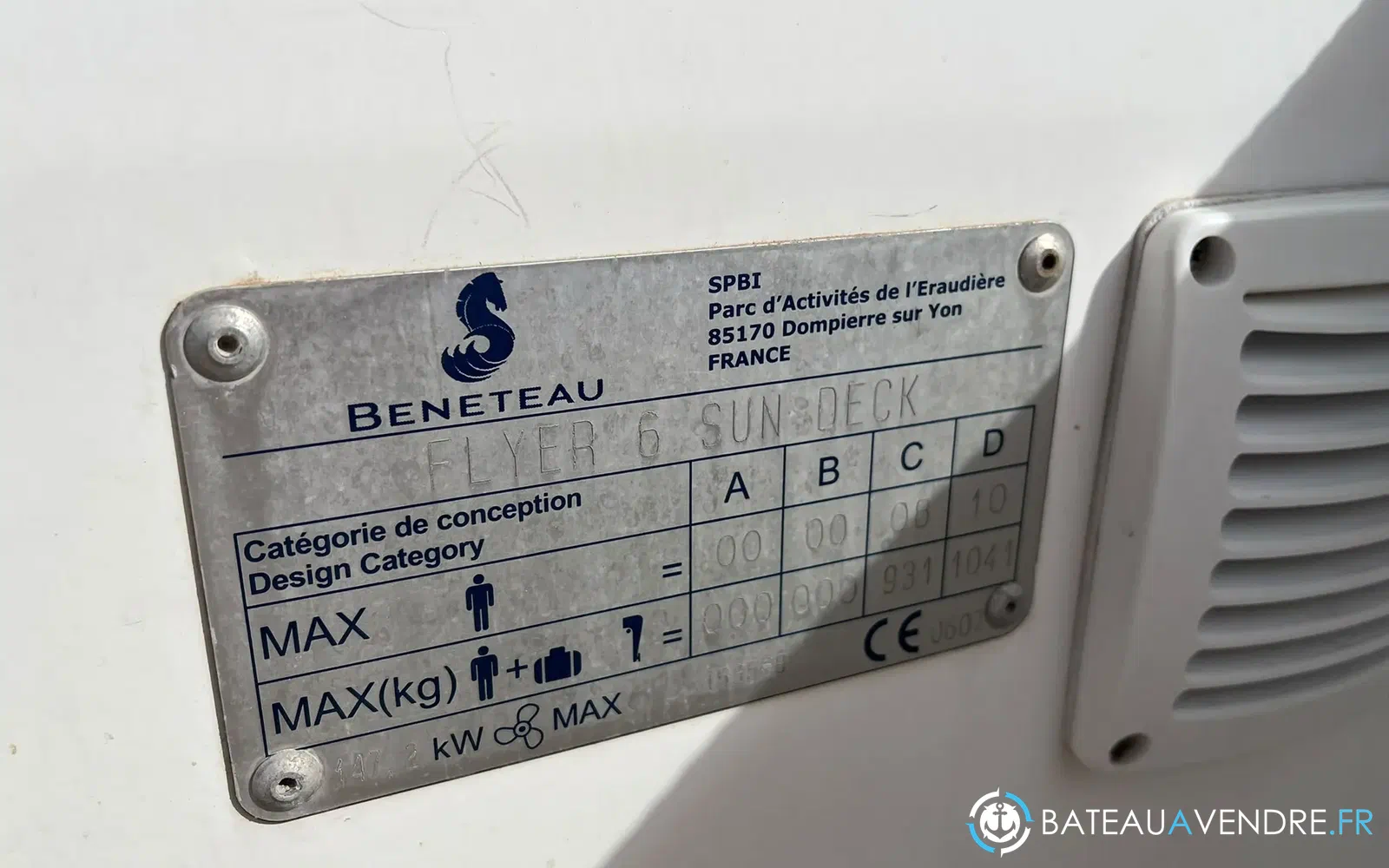 slider 16 Beneteau Flyer 6 SUNdeck