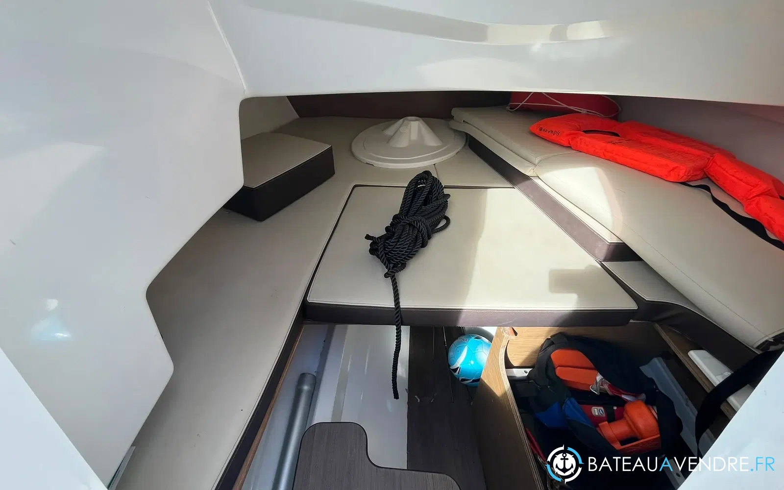 slider 13 Beneteau Flyer 6 SUNdeck