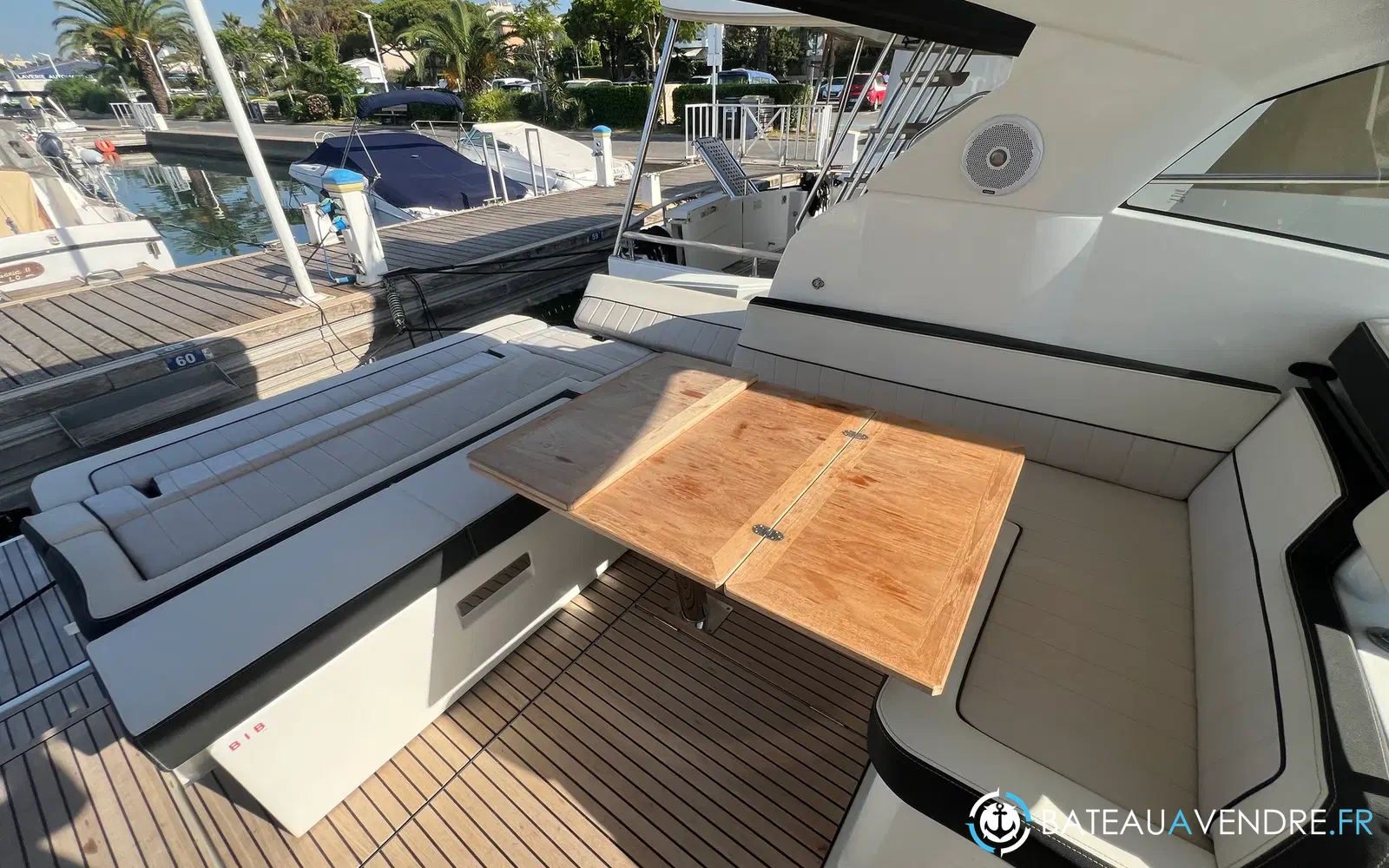slider 26 Jeanneau Leader 36