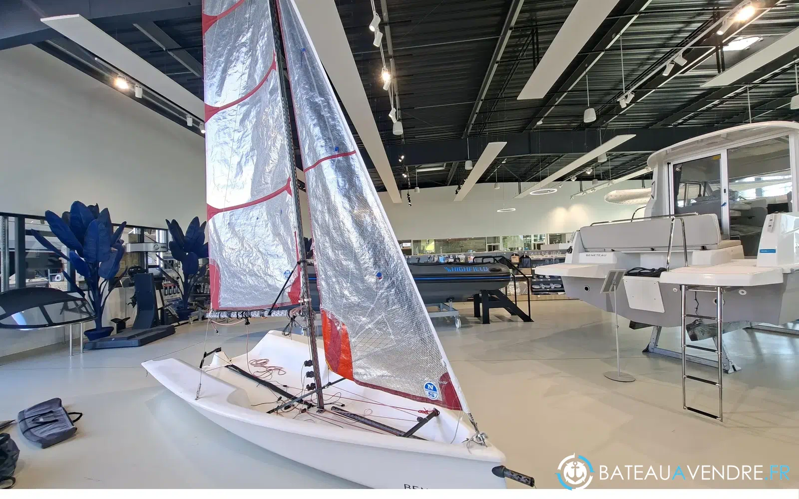 slider 3 Beneteau First 14