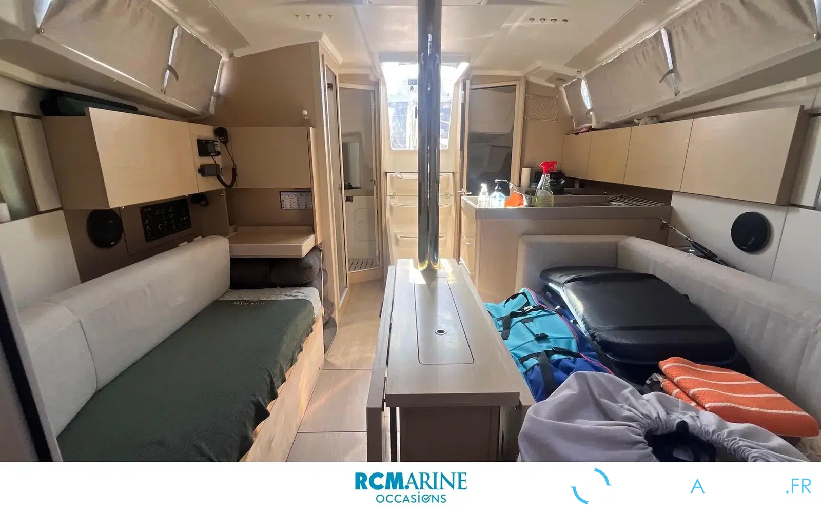 slider 21 Beneteau Oceanis 35.1