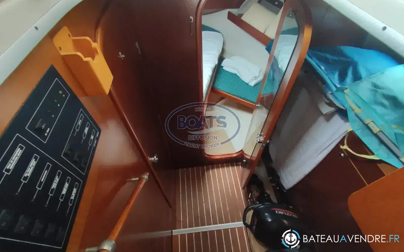 slider 9 Beneteau Antares Serie 9