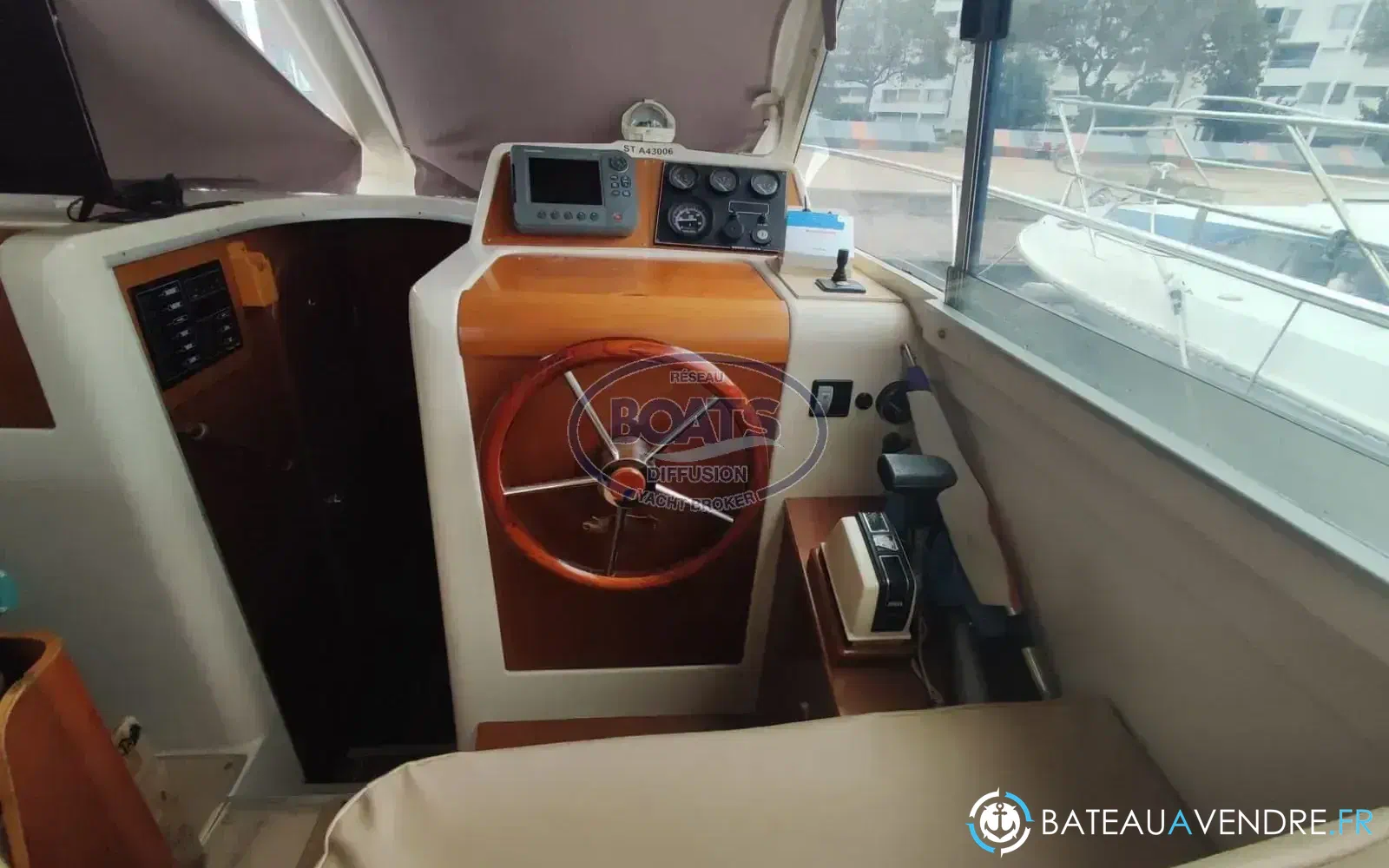 slider 5 Beneteau Antares Serie 9