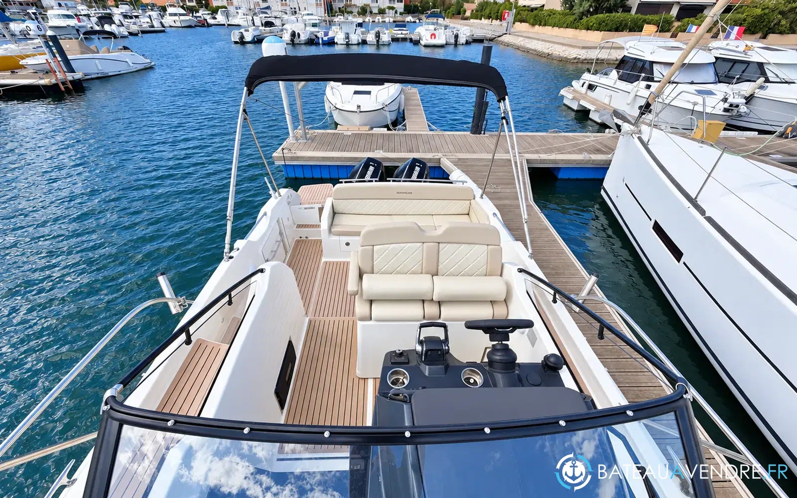 slider 12 Quicksilver Activ 875 Sundeck