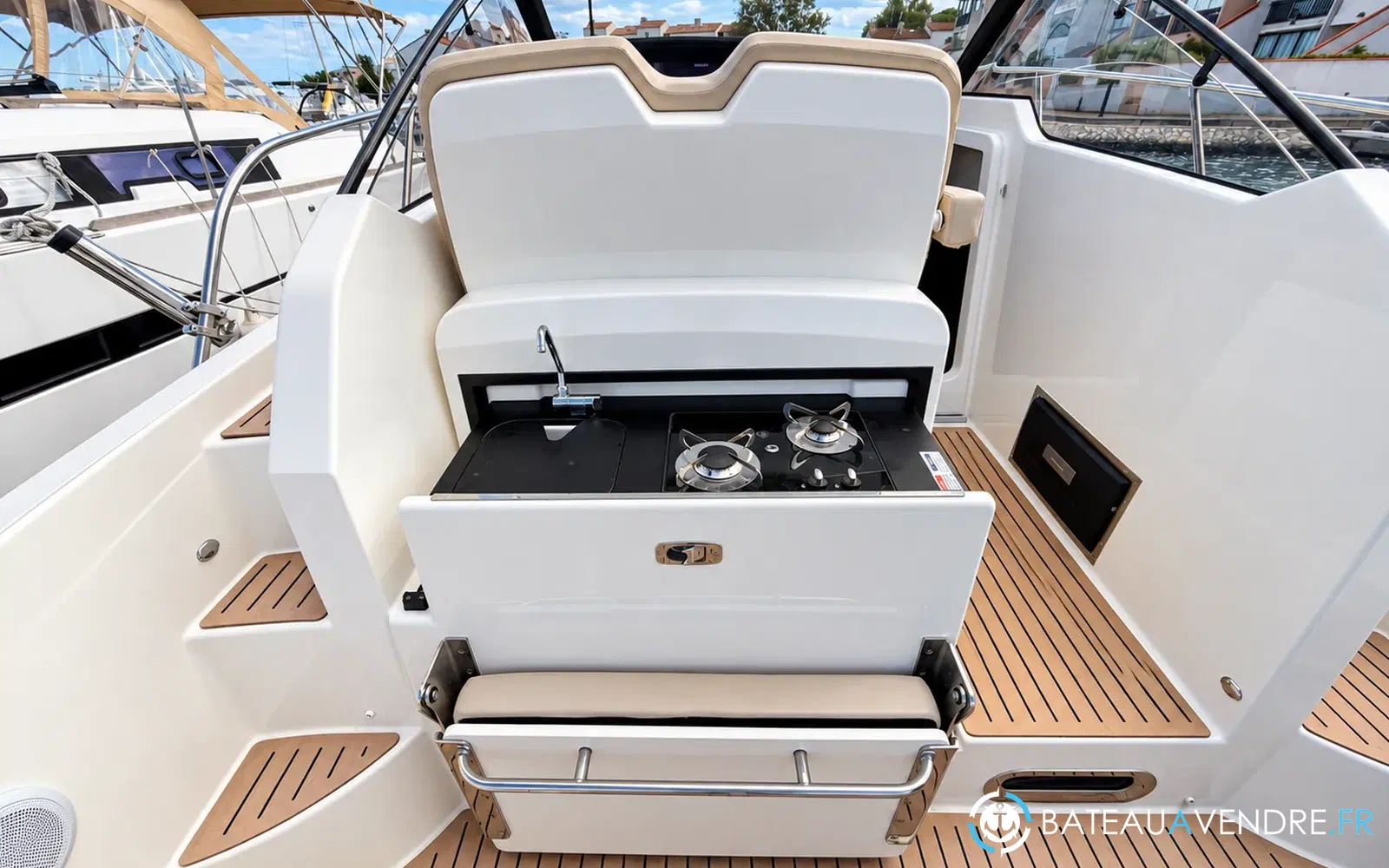 slider 6 Quicksilver Activ 875 Sundeck