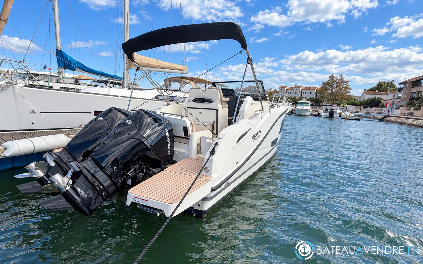 slider 1 Quicksilver Activ 875 Sundeck