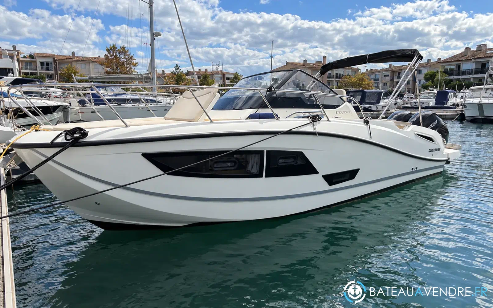 slider 0 Quicksilver Activ 875 Sundeck