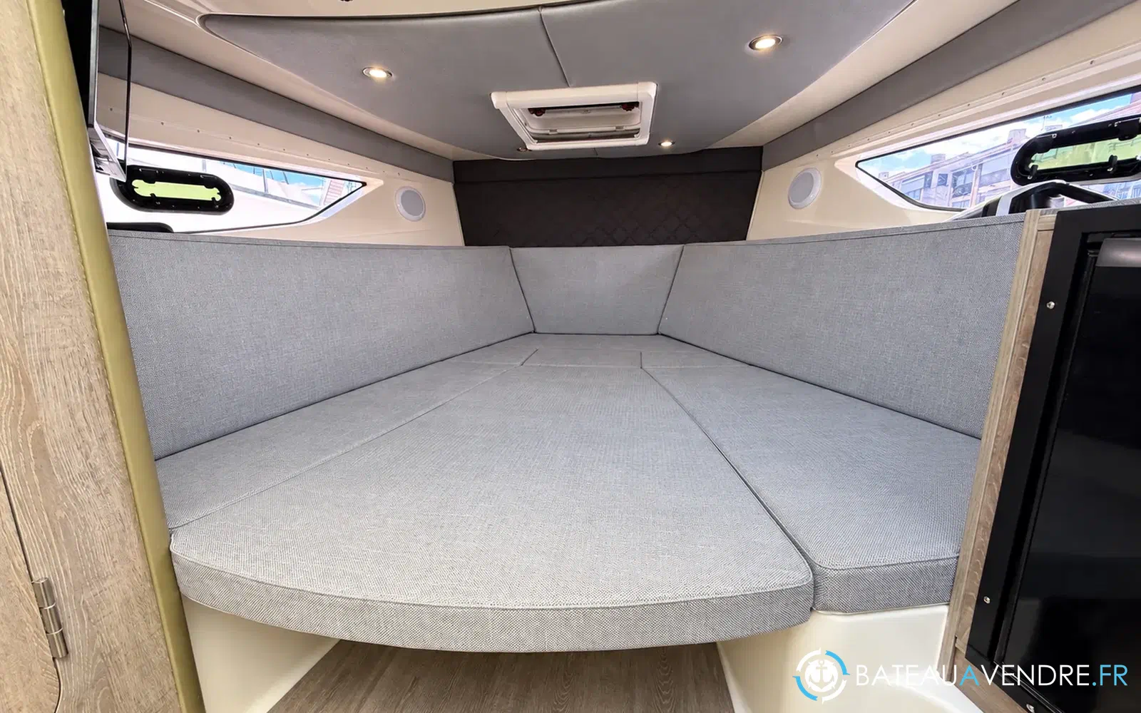 slider 14 Quicksilver Activ 875 Sundeck
