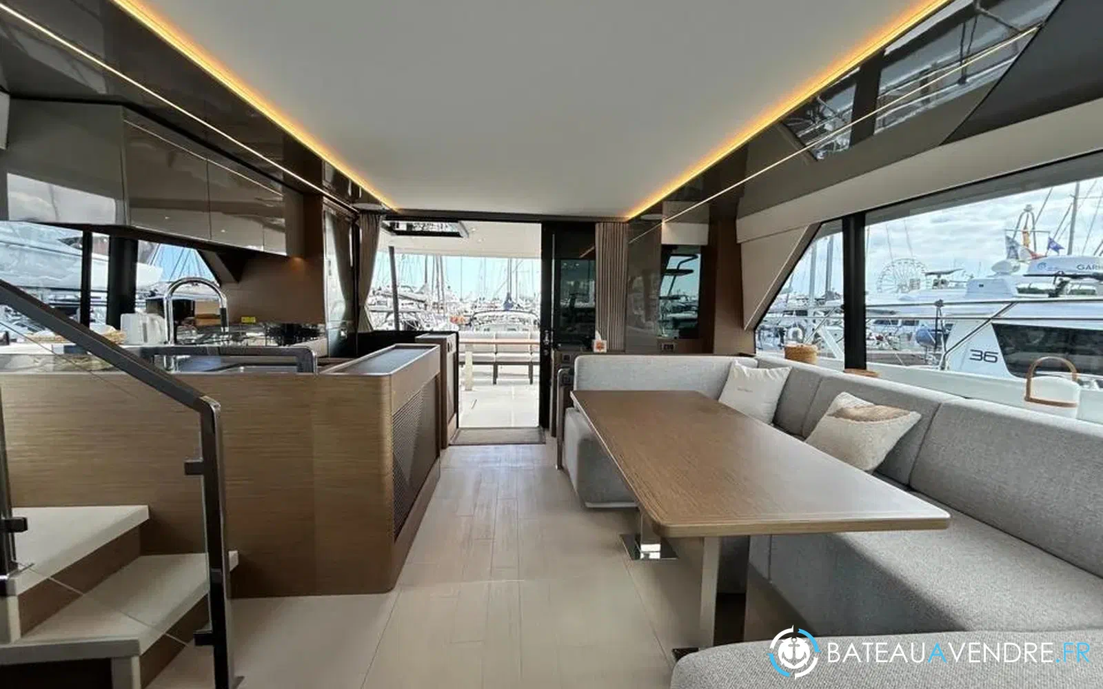 slider 25 Prestige Yachts M48