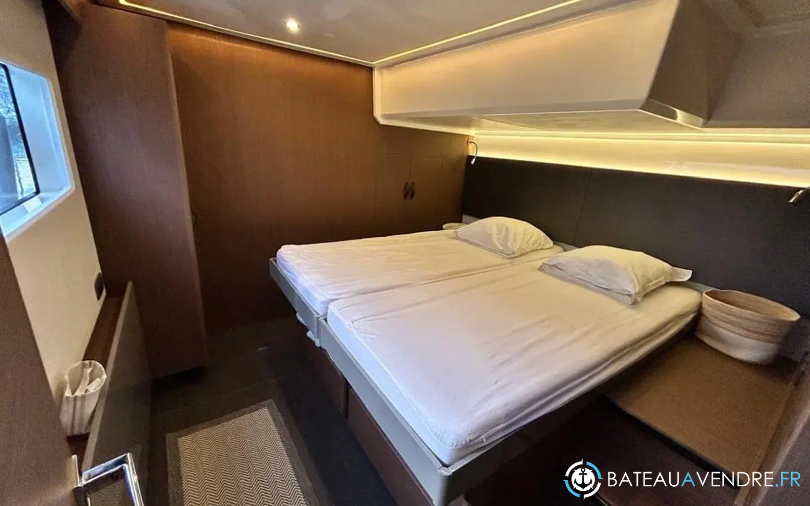 slider 29 Prestige Yachts M48
