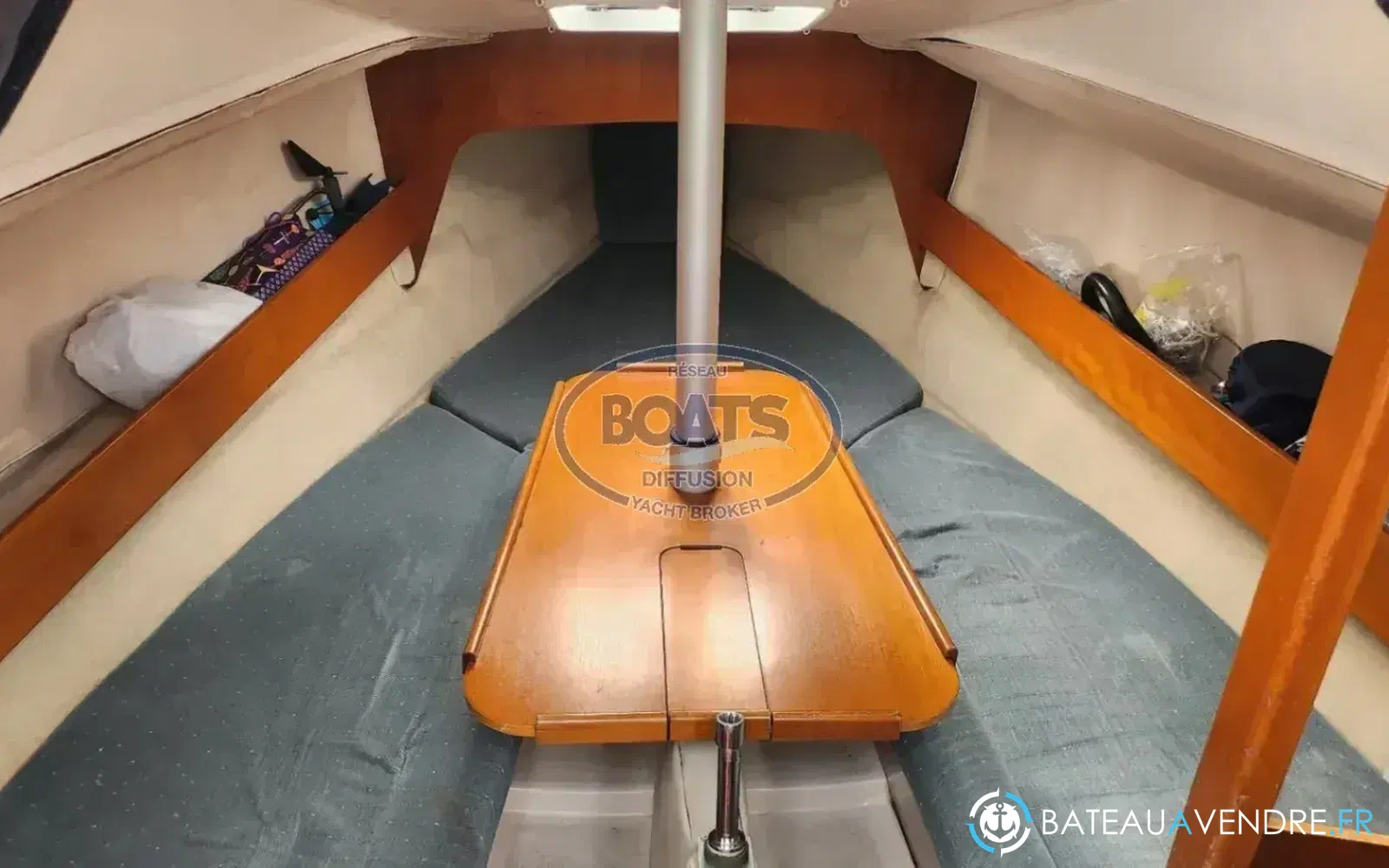 slider 5 Beneteau First 235