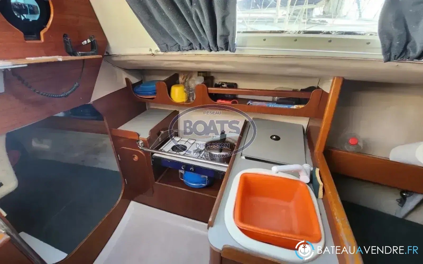 slider 6 Beneteau First 235