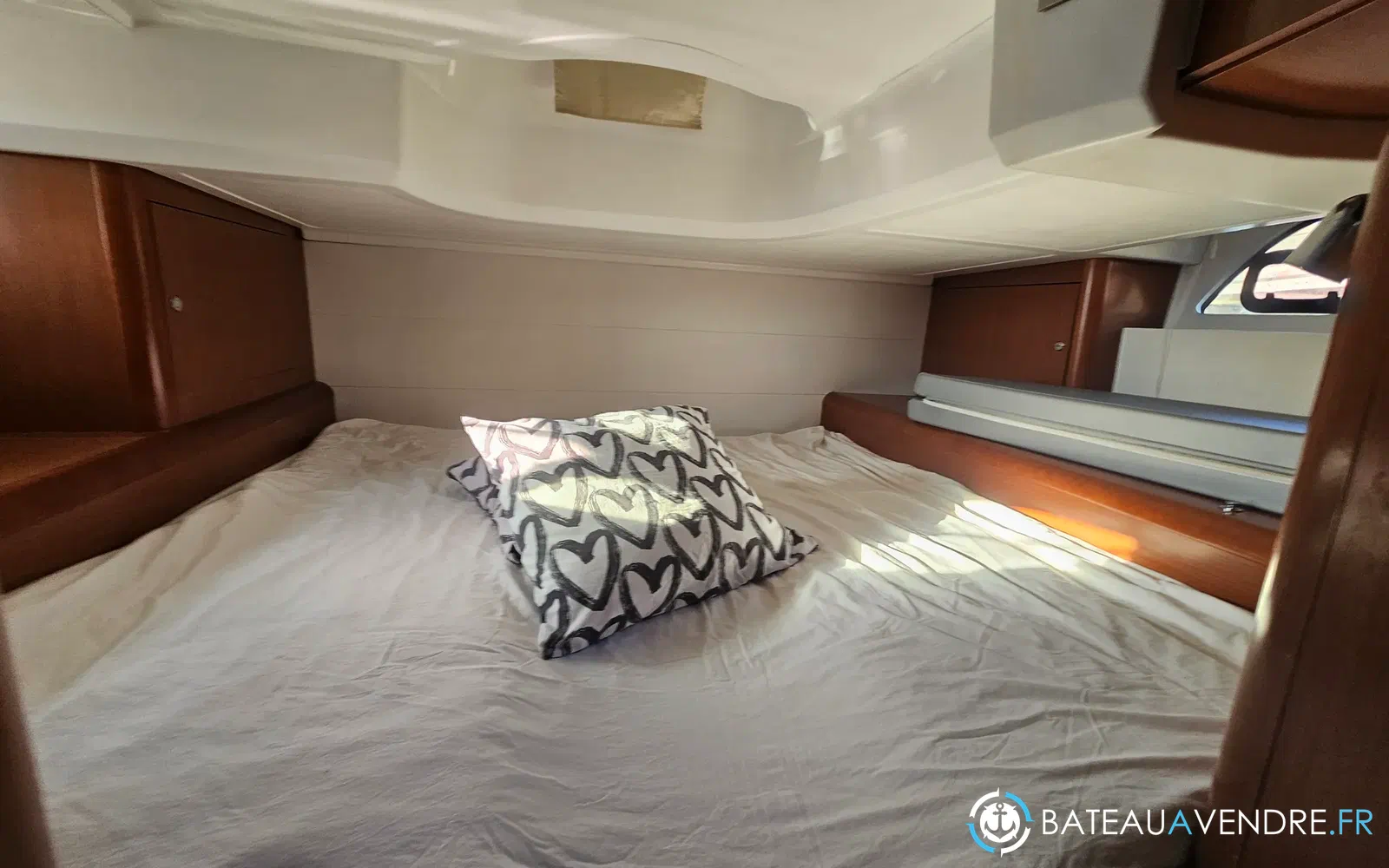 slider 12 Beneteau Grand Turismo GT 38