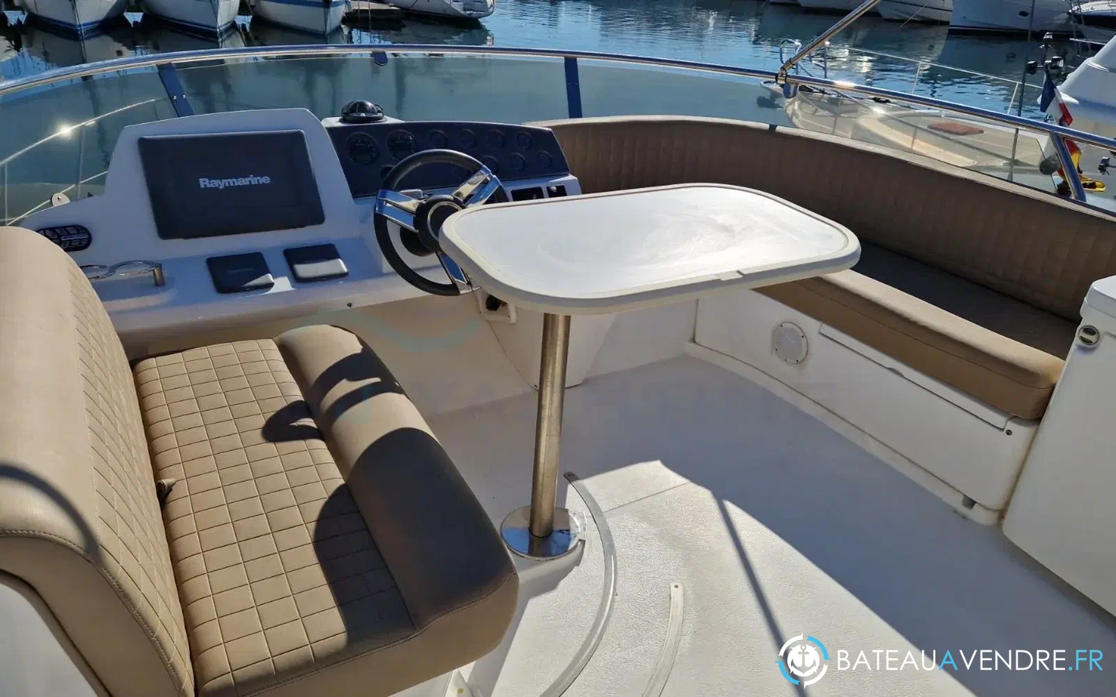 slider 17 Sealine F 42/5