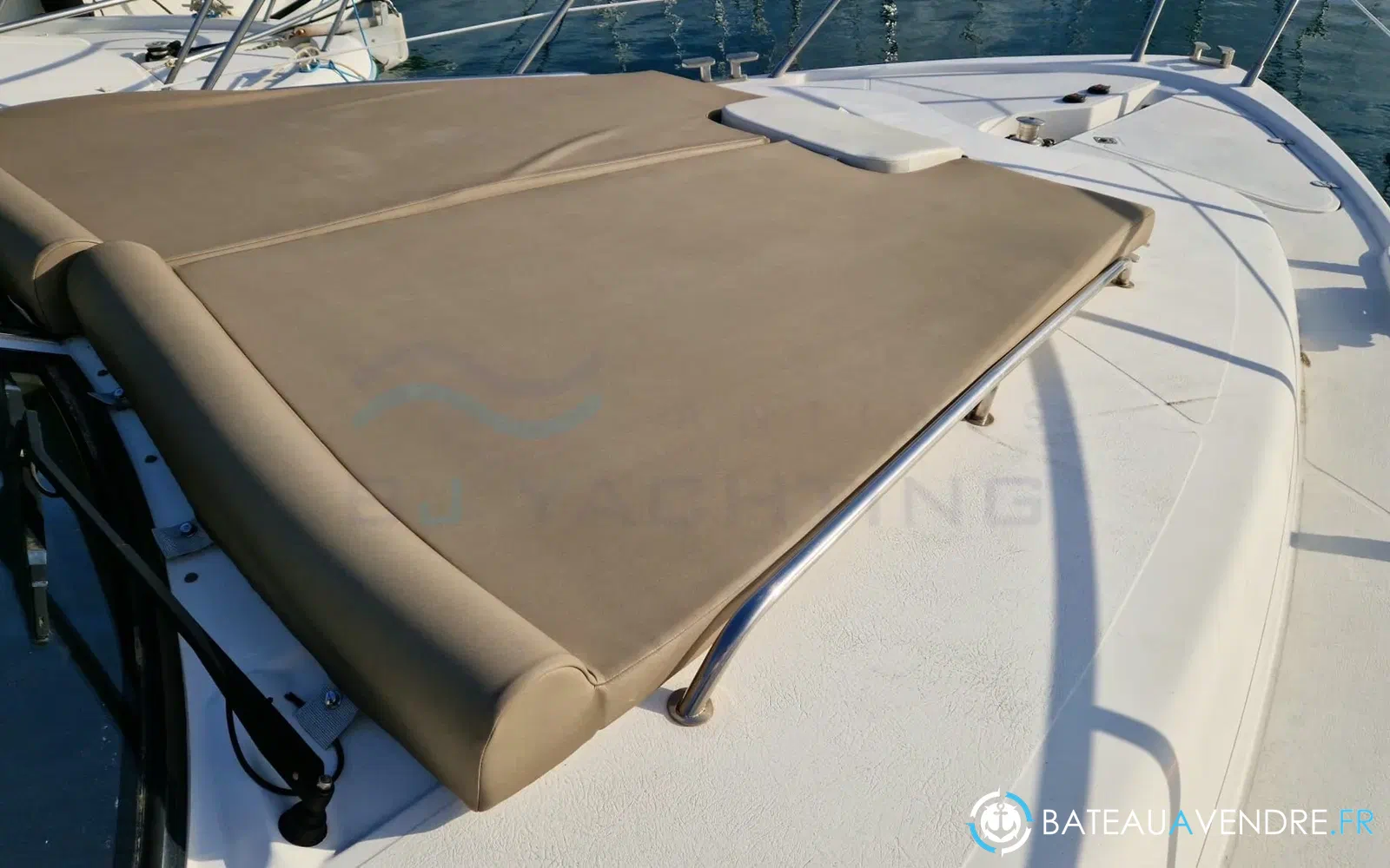 slider 19 Sealine F 42/5
