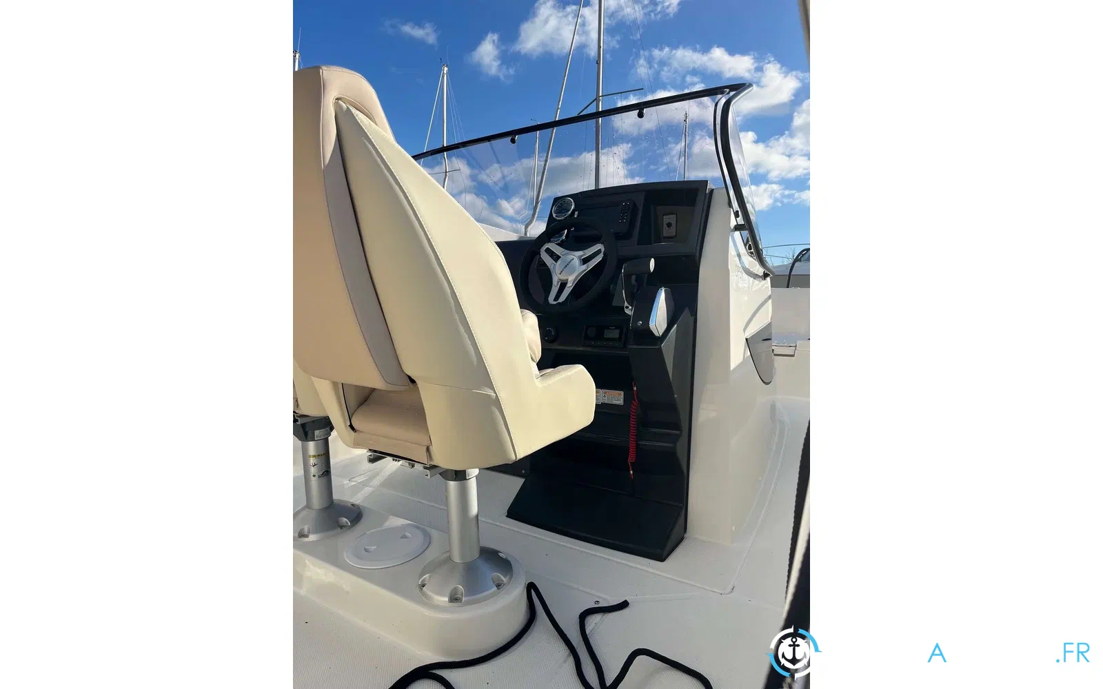 slider 5 Quicksilver Activ 705 open