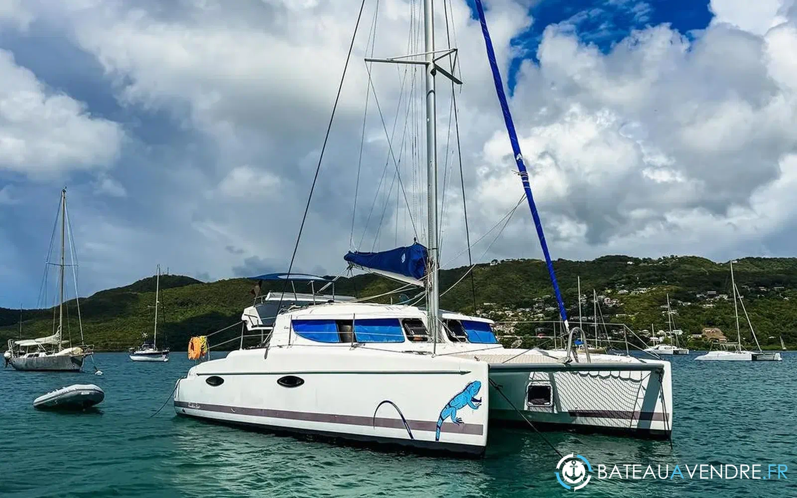 slider 1 Fountaine Pajot Mahe 36