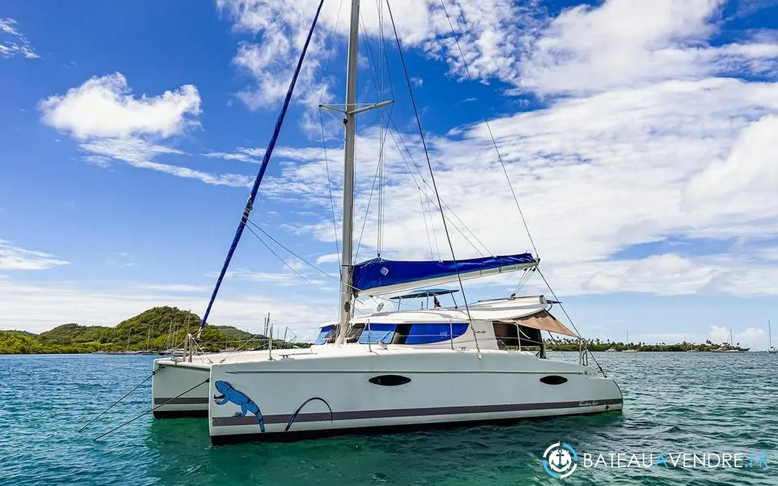 slider 3 Fountaine Pajot Mahe 36