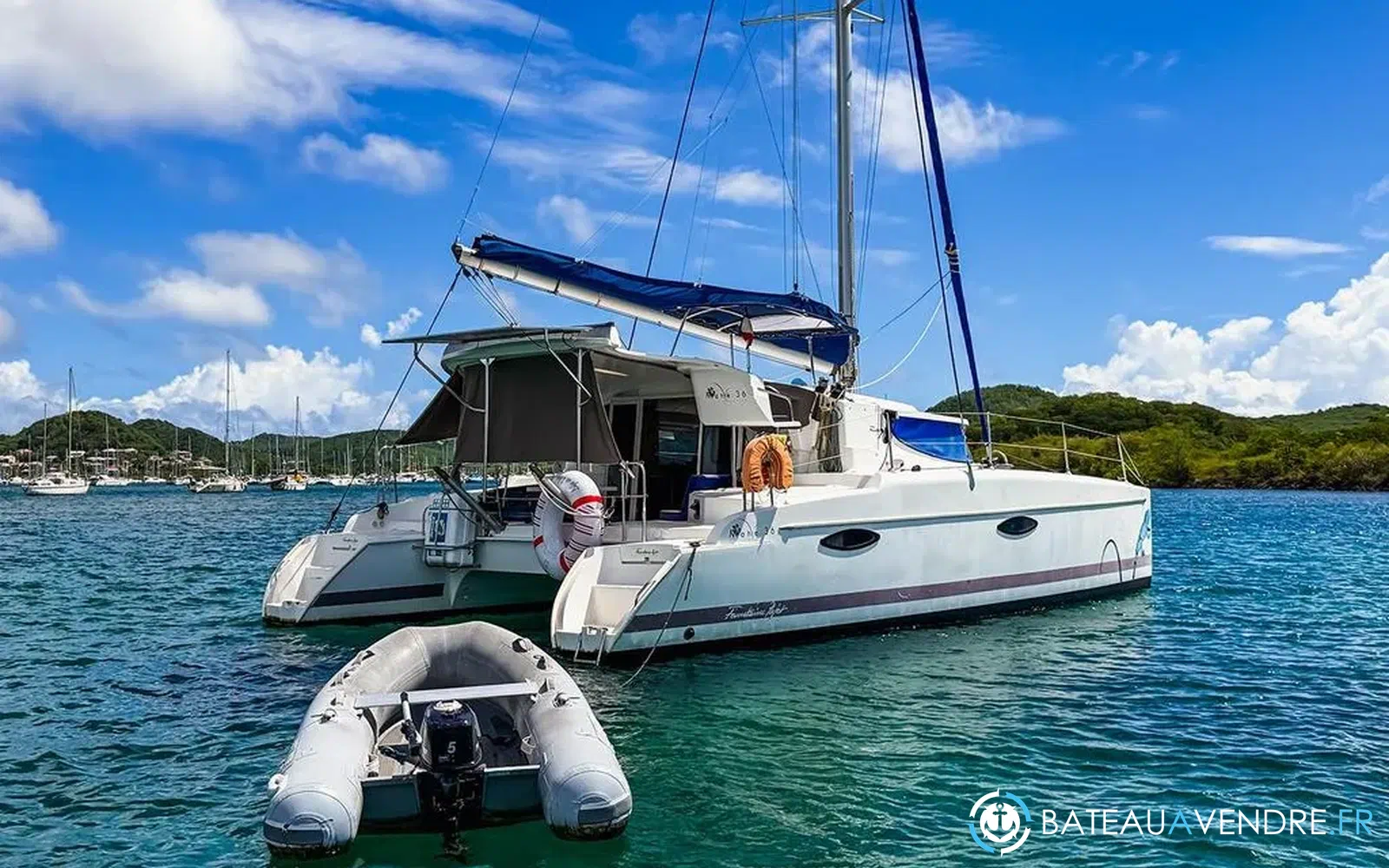 slider 4 Fountaine Pajot Mahe 36