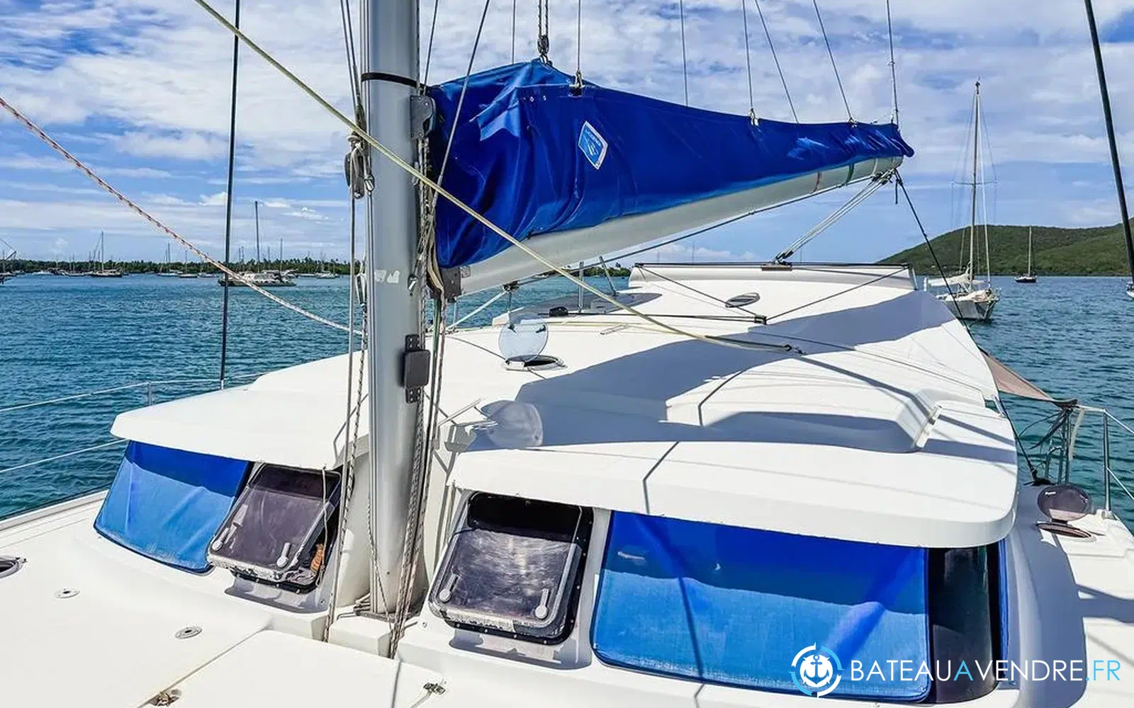 slider 7 Fountaine Pajot Mahe 36