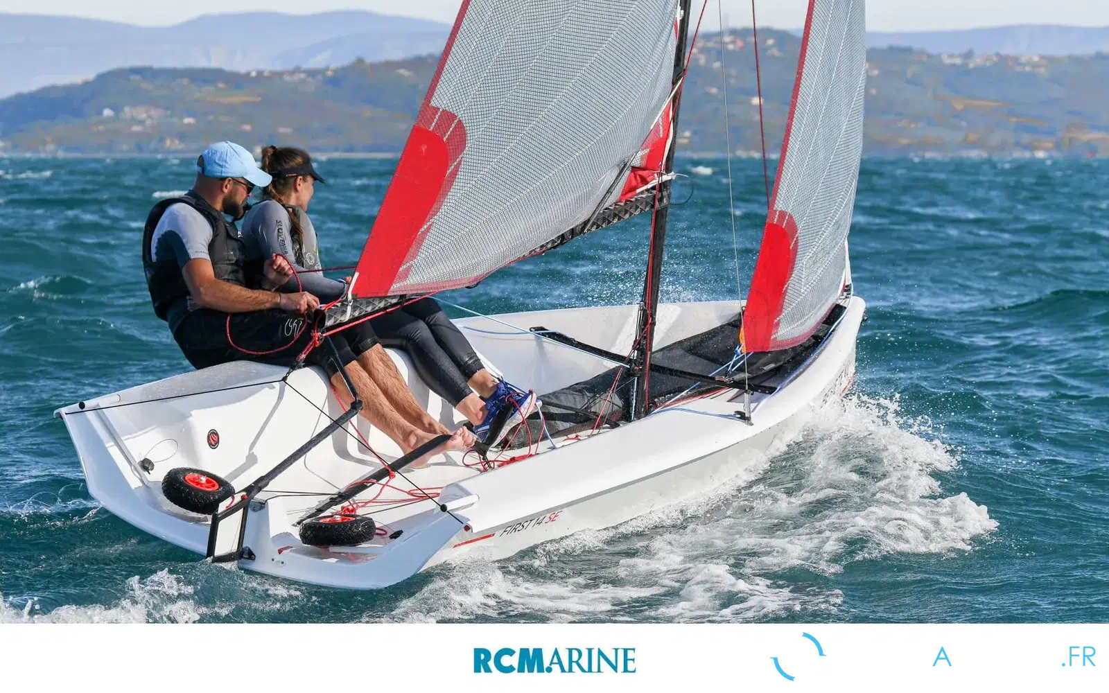 slider 1 Beneteau First 14