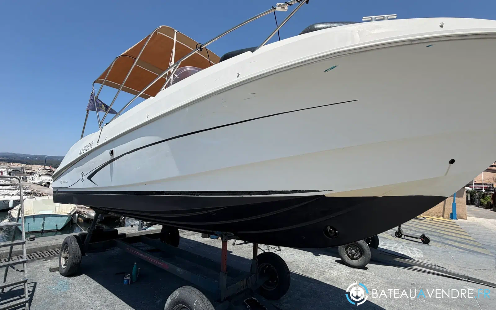 slider 22 Beneteau Flyer 750 Sun Deck