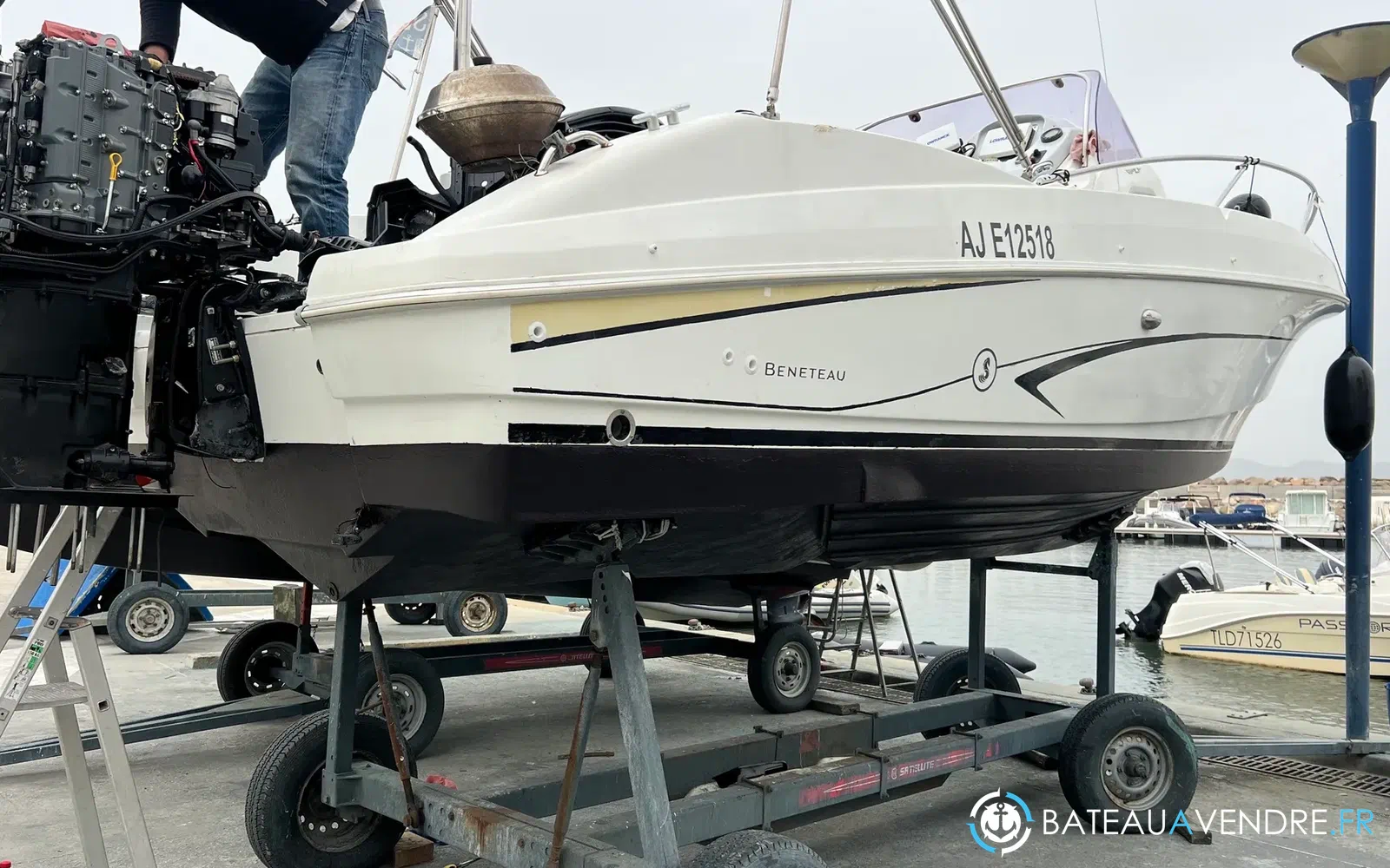 slider 6 Beneteau Flyer 750 Sun Deck