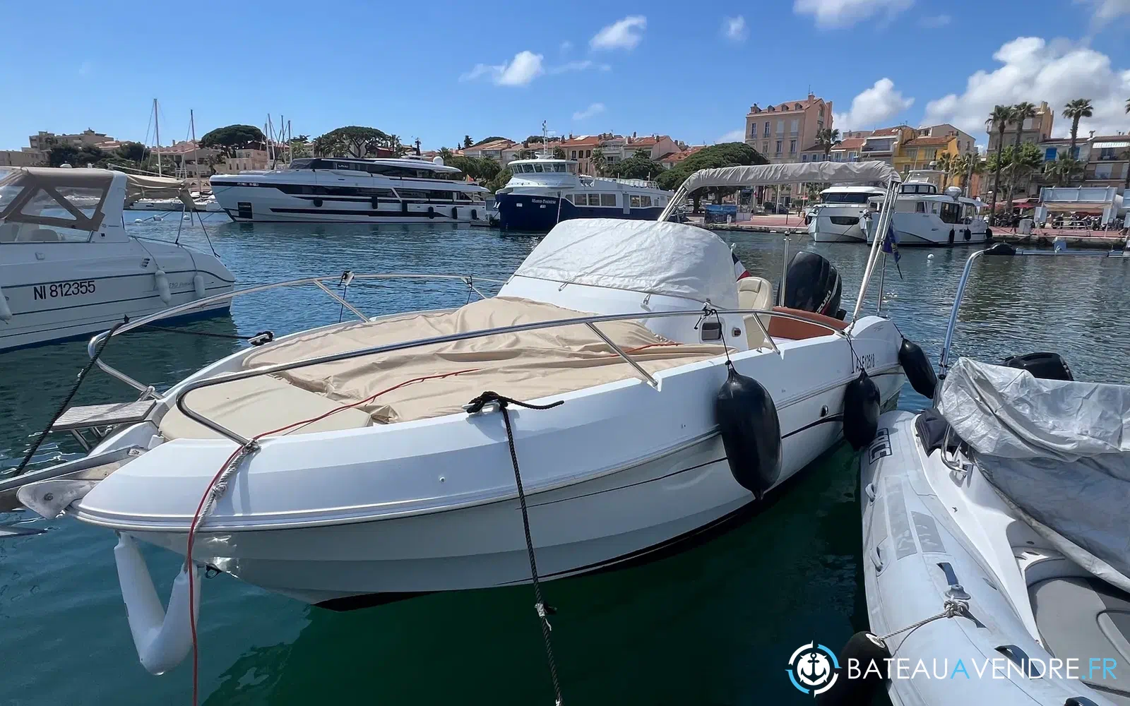 slider 8 Beneteau Flyer 750 Sun Deck