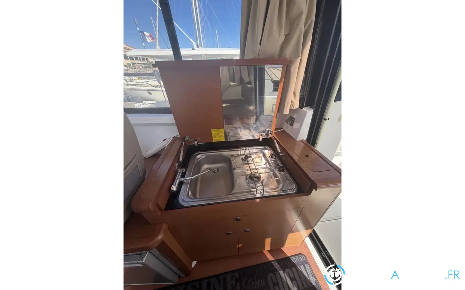 slider 10 Jeanneau Merry Fisher 855