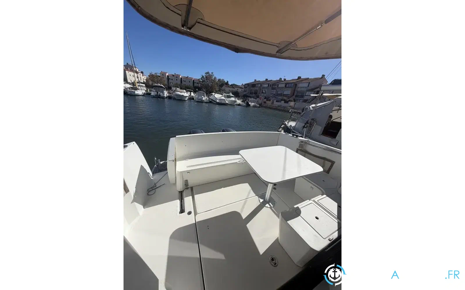 slider 13 Jeanneau Merry Fisher 855