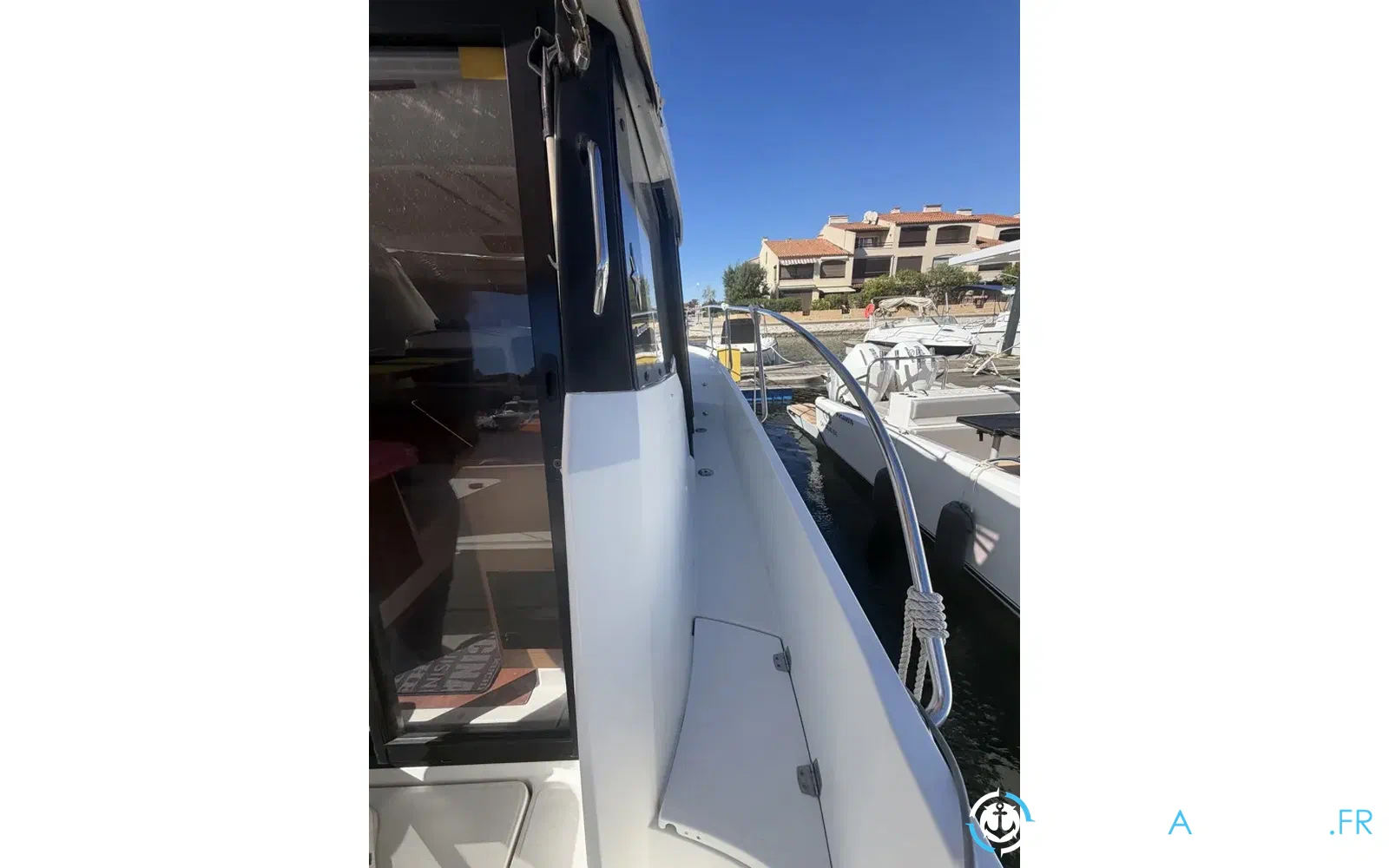 slider 16 Jeanneau Merry Fisher 855