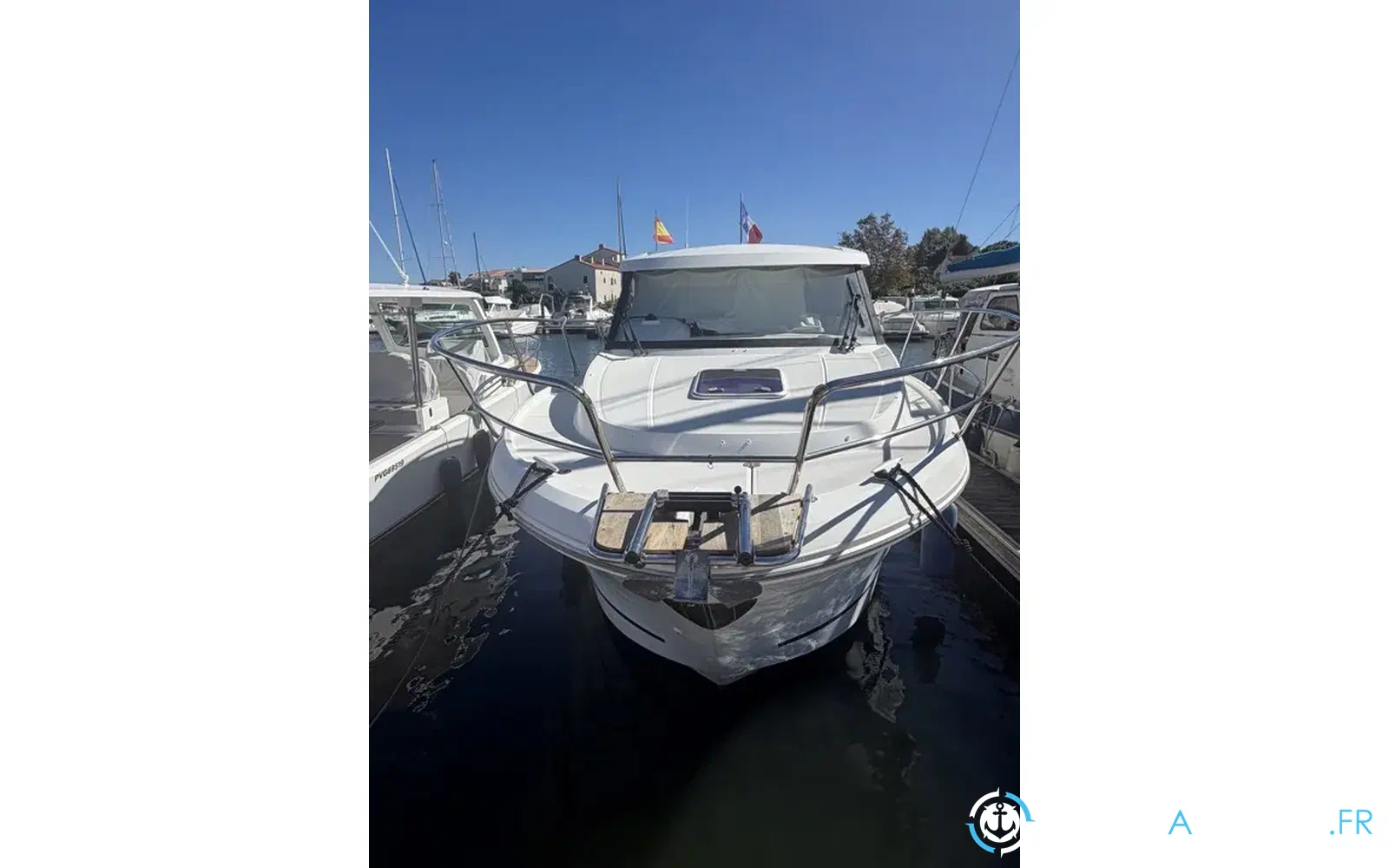 slider 7 Jeanneau Merry Fisher 855