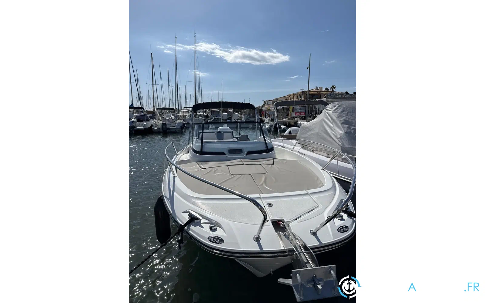 slider 2 Jeanneau CAP CAMARAT 7.5 WA S2