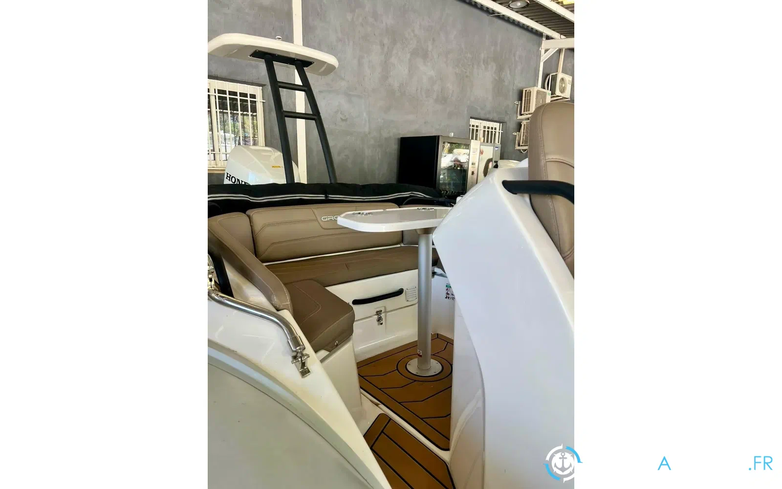 slider 7 Grand Golden Line G650