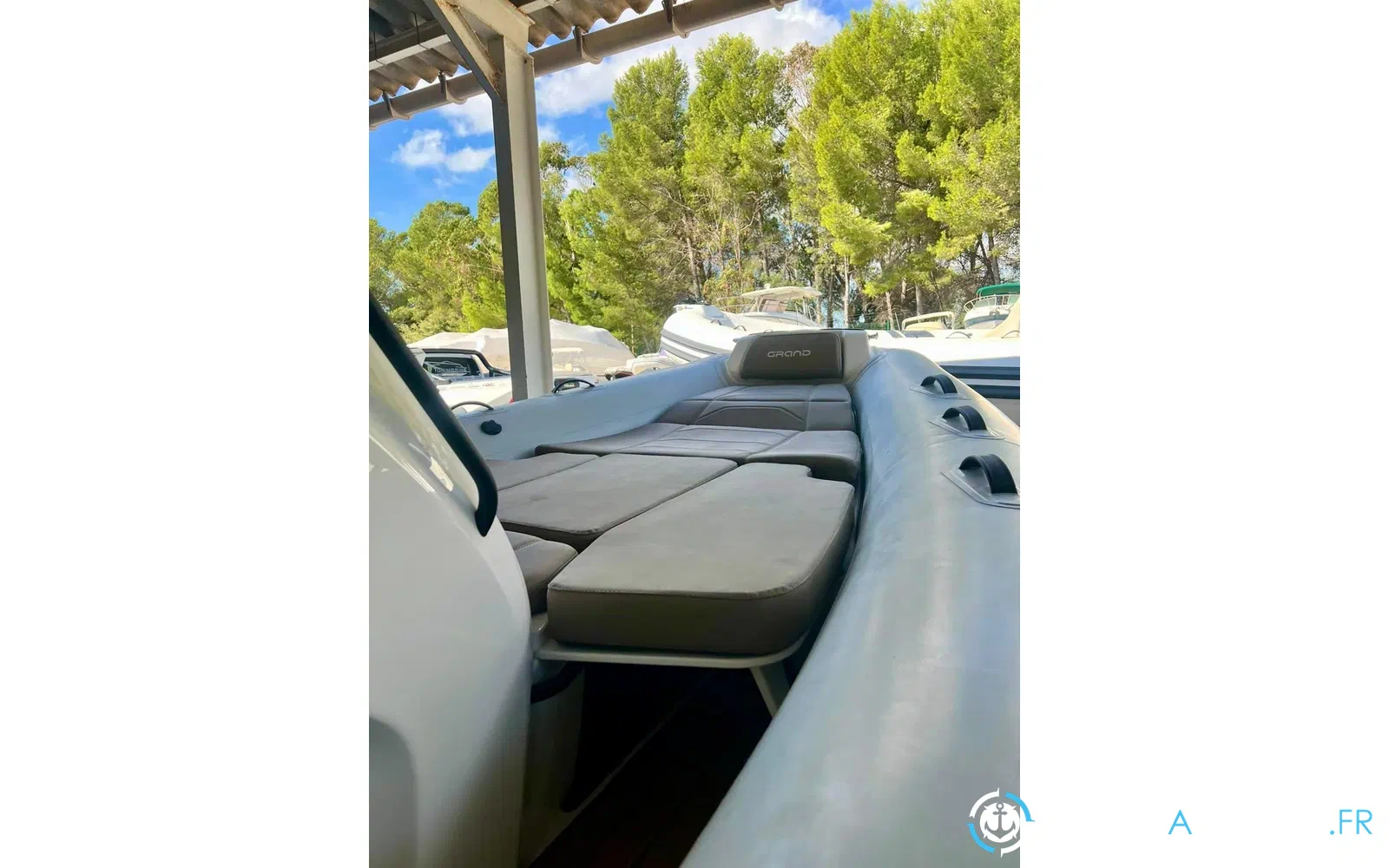 slider 2 Grand Golden Line G650