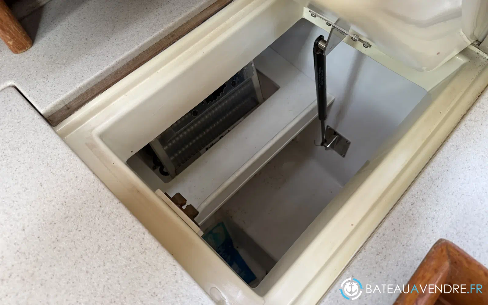 slider 45 Hunter 466