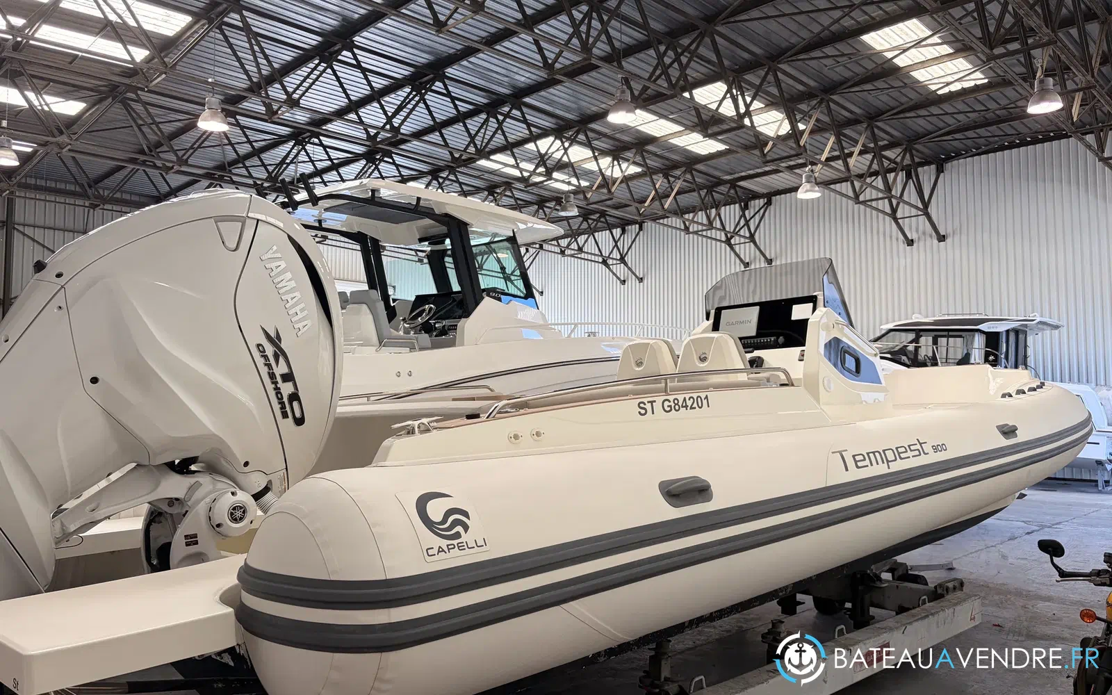 slider 2 Capelli Tempest 900