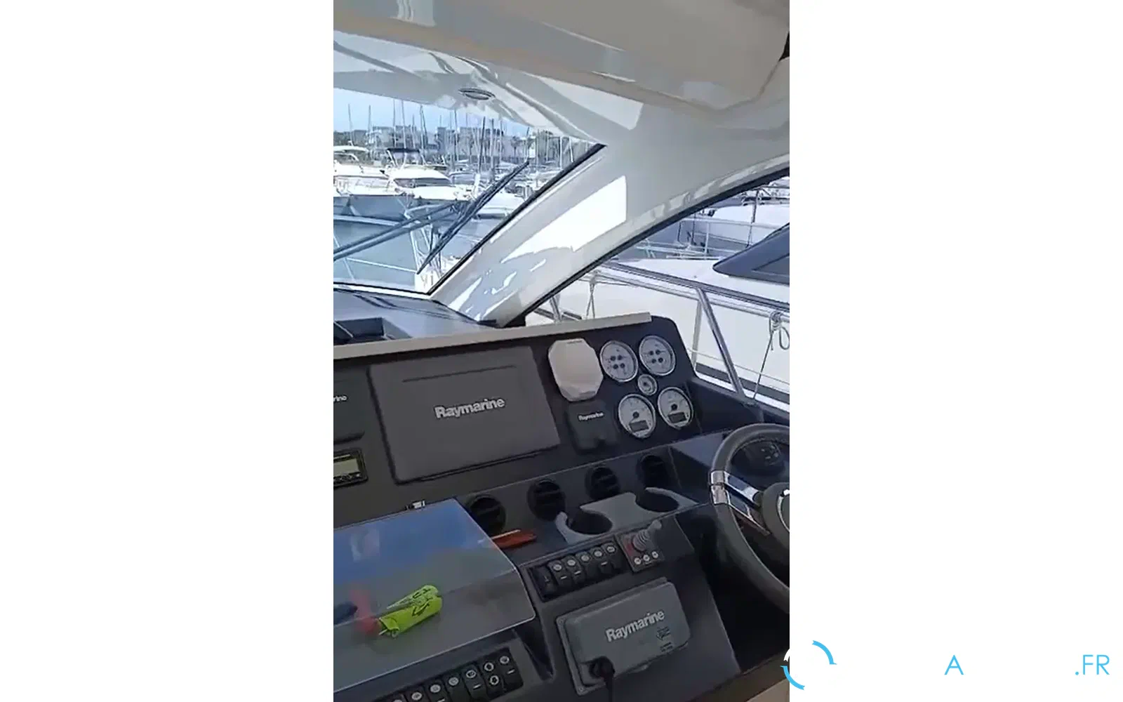 slider 6 Sealine SC 42