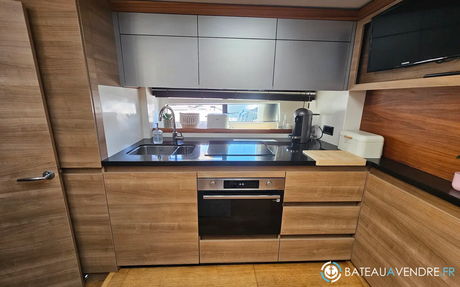 slider 4 Sealine SC 42