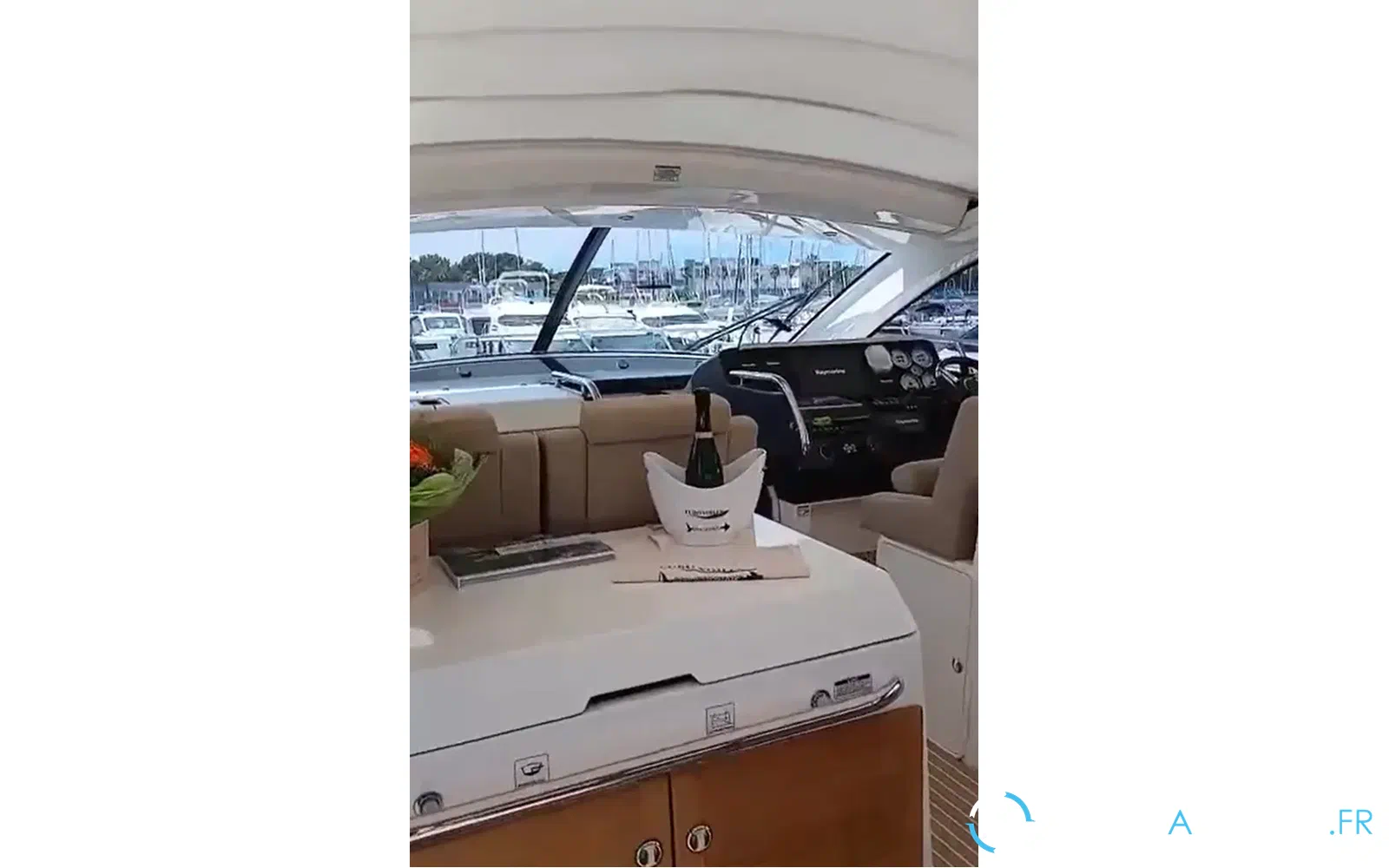 slider 4 Sealine SC 42