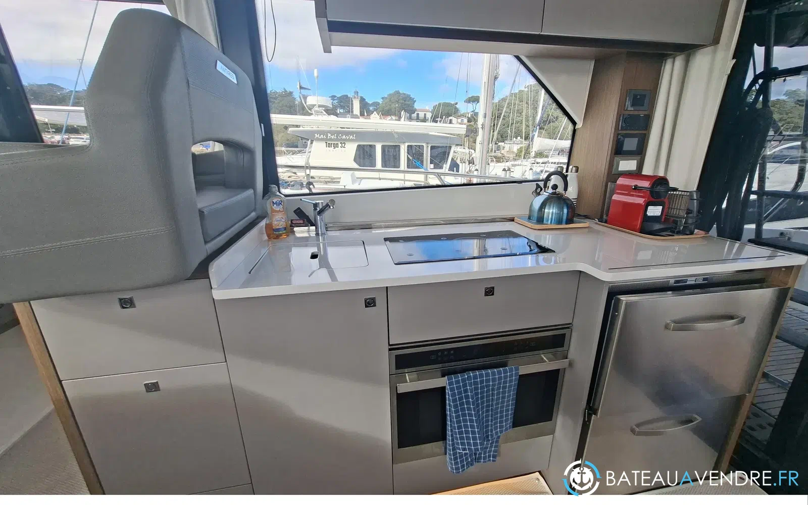 slider 10 Beneteau Antares 12