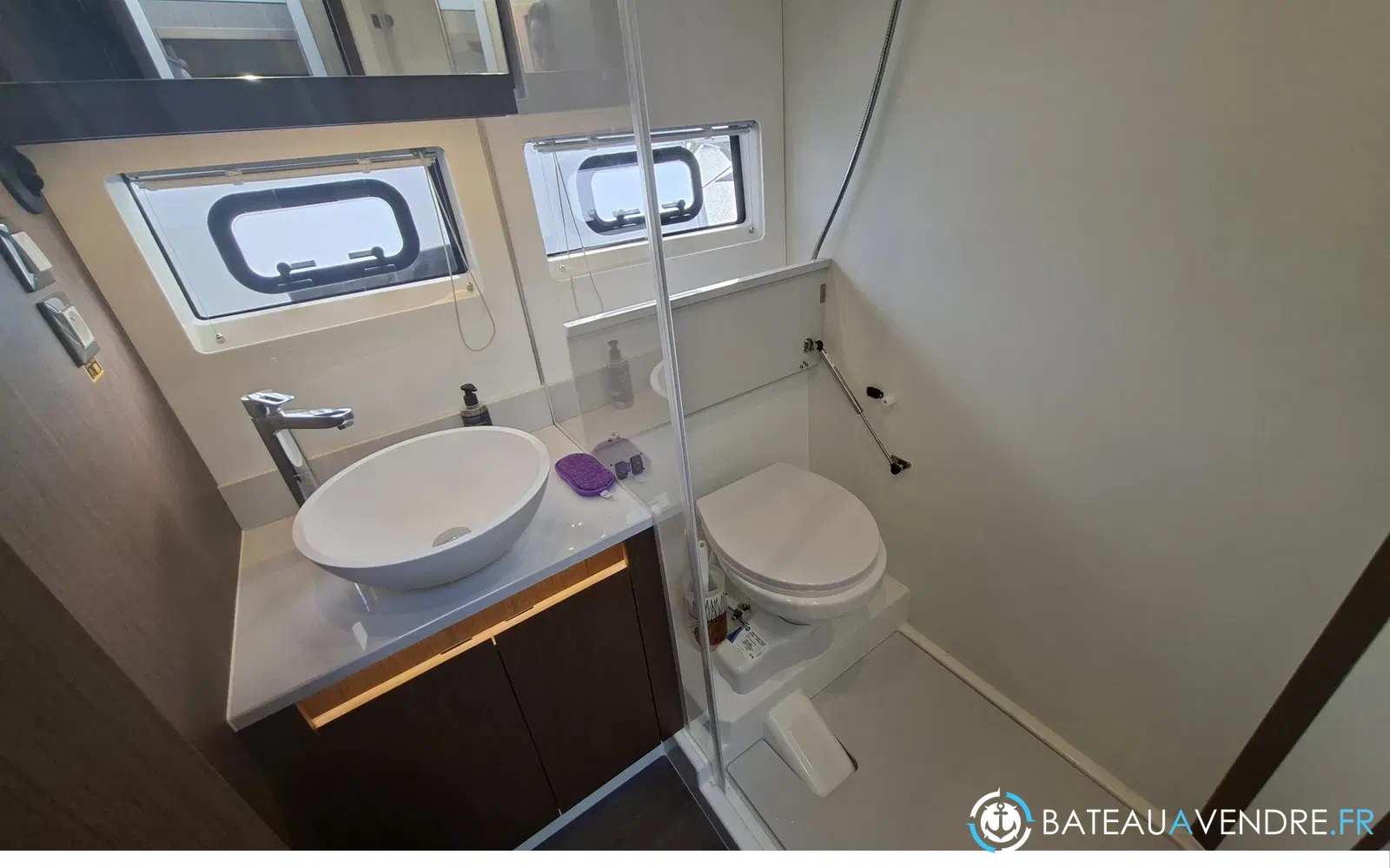 slider 18 Beneteau Antares 12