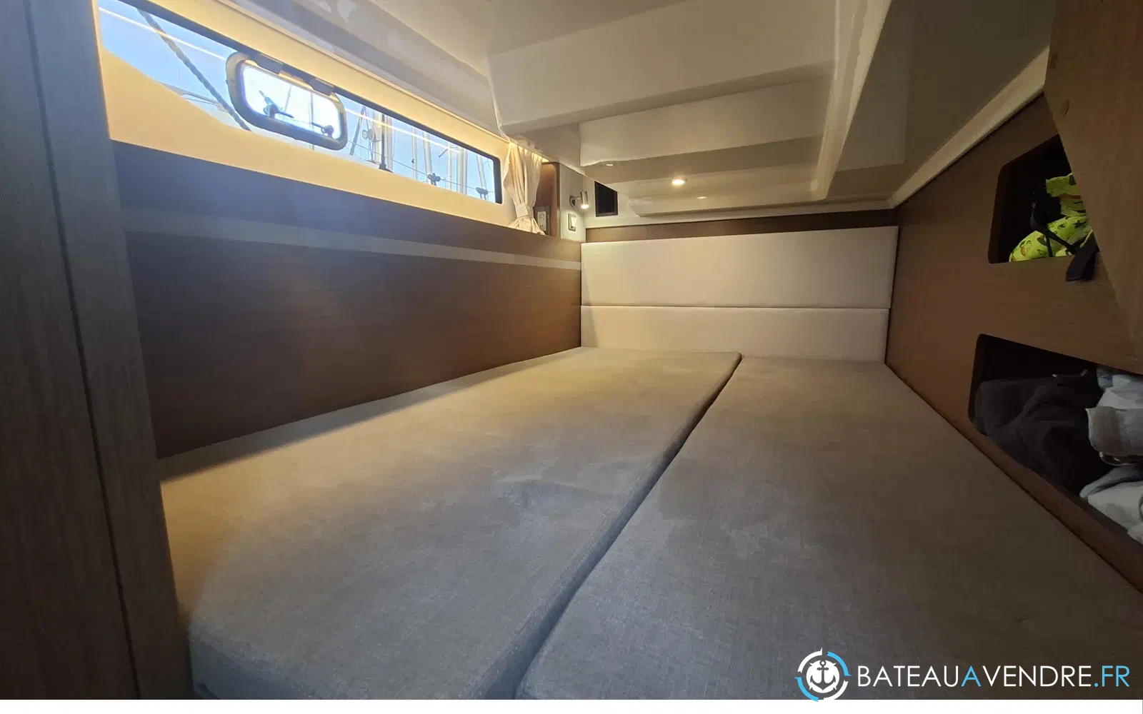slider 20 Beneteau Antares 12