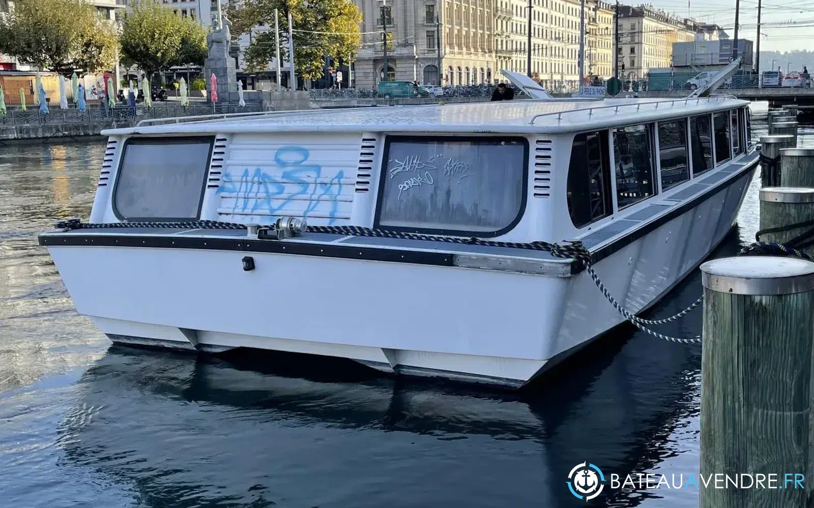 slider 1 Chavannes Suisse Catamaran Alu