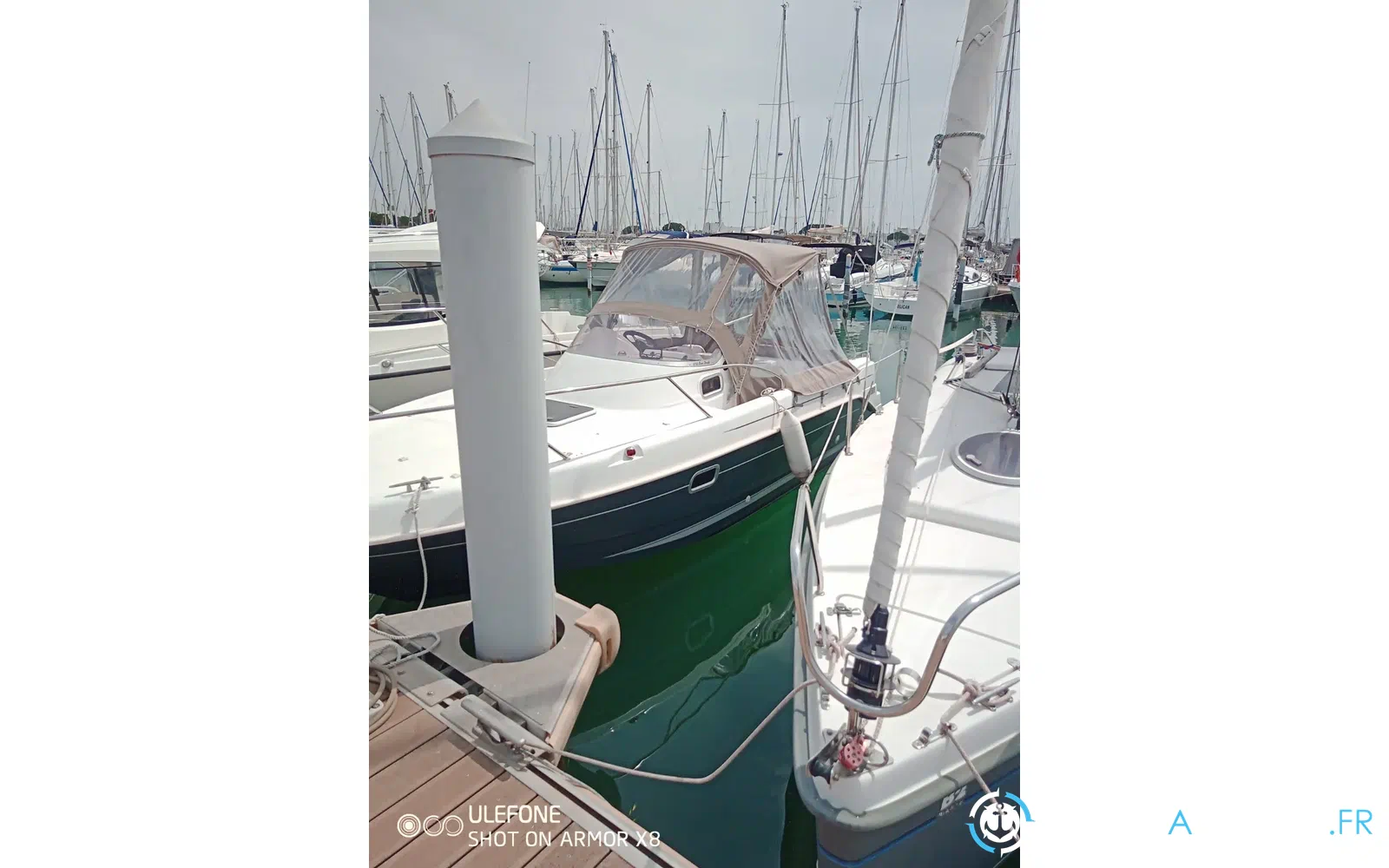 slider 2 B2 Marine Cap Ferret 672 Sun Deck